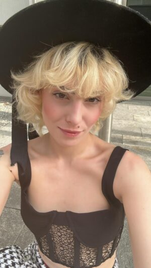 soho escort girls satine dee22 -t Xoxo Girls Geneva