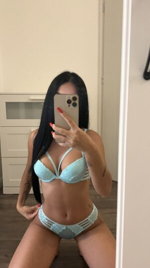 xoxo girls camille3 hu3 -t Xoxo Girls Geneva