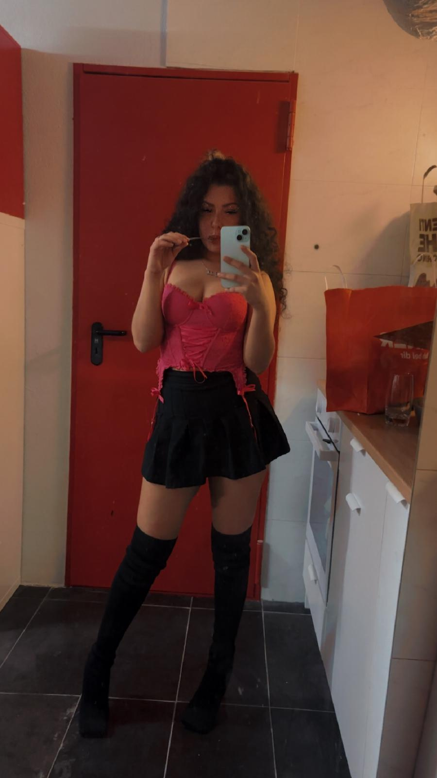 JADE 1 JADE