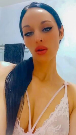 soho escort girls pixie7 -t Xoxo Girls Geneva