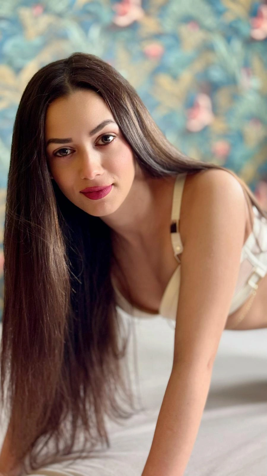 Rubina – Fraîcheur hongroise & innocence envoûtante 1 Rubina – Fraîcheur hongroise & innocence envoûtante