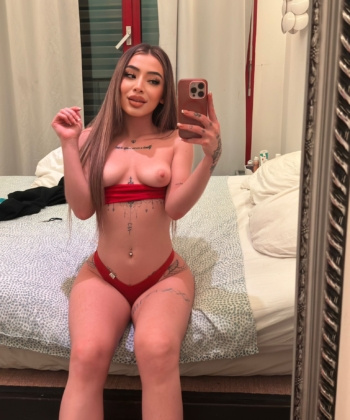 MIA TEEN
