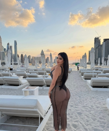 XoXo Plainpalais 2 33 SOFIA FOX