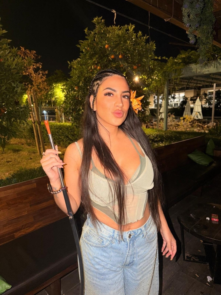 Maysa – Élégance espagnole et douceur méditerranéenne à Genève 1 Maysa200 Prestige Salon -t Xoxo Girls Geneva