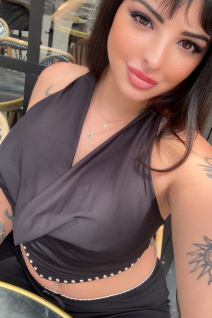 NAOMI MIOU