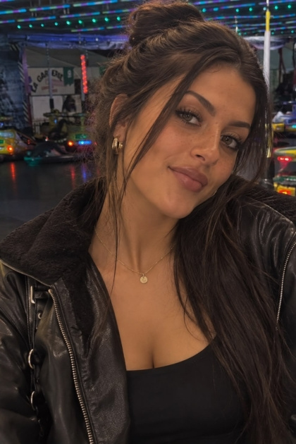 ZAYNA